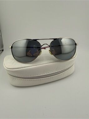 Oakley women’s polarized Elmont M sunglasses